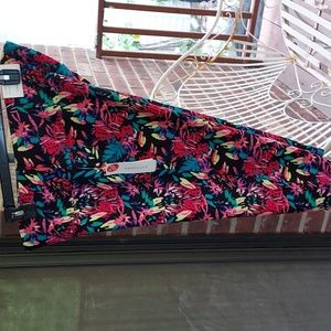 Nwt Westbound Skimmer legging Size Large, 64% Rayon, 31% Nylon, 5% Spandex